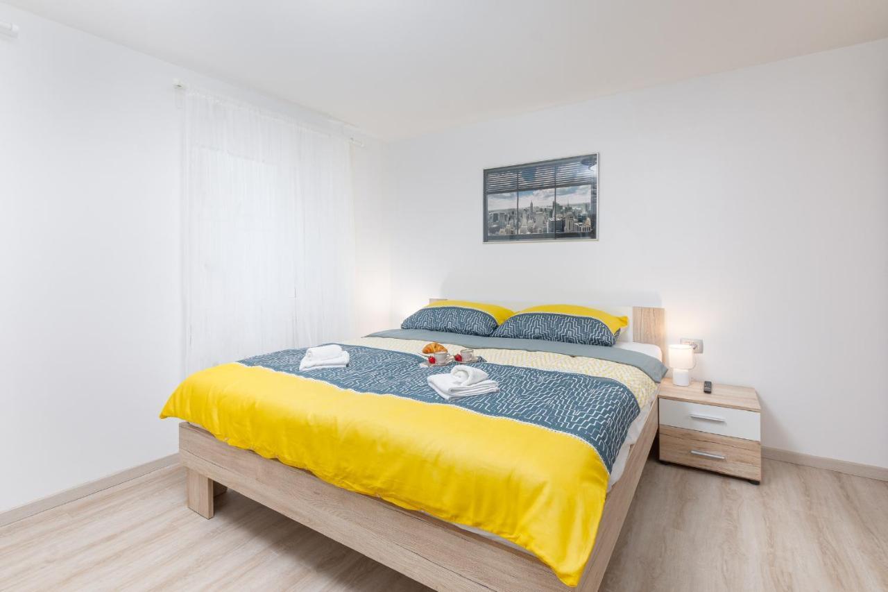 Apartment Ena Near Pula Amphitheater Exteriér fotografie