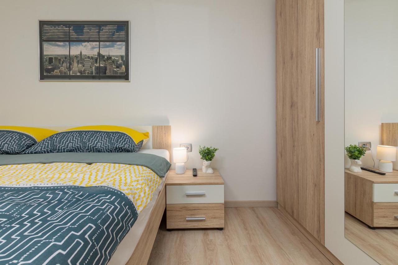 Apartment Ena Near Pula Amphitheater Exteriér fotografie